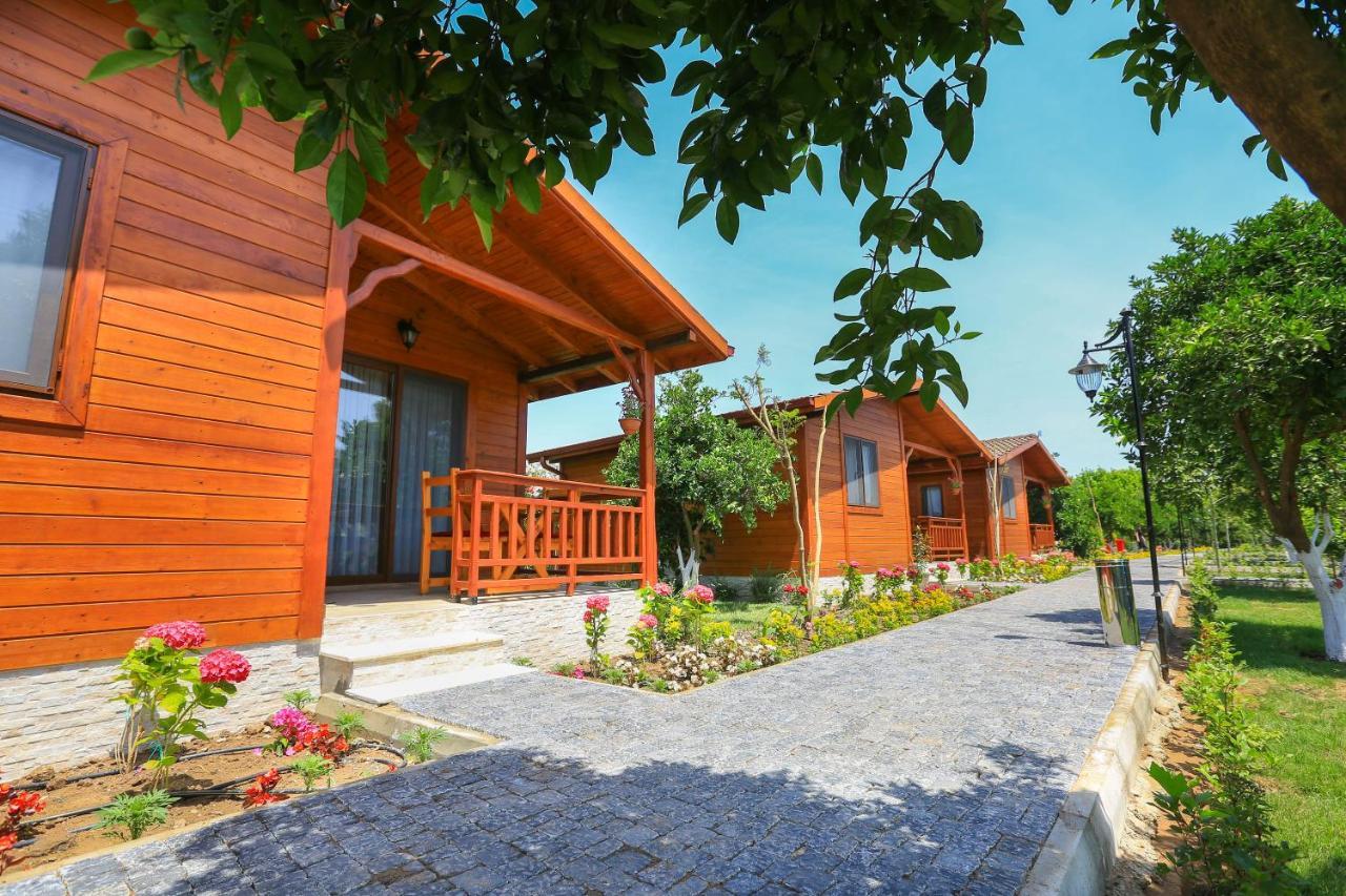 Merry Bungalow & Tent Чирали Екстер'єр фото